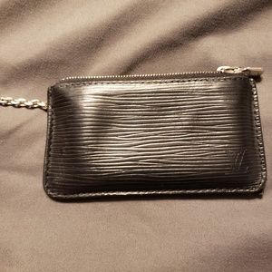 Louis Vuitton epi key cles